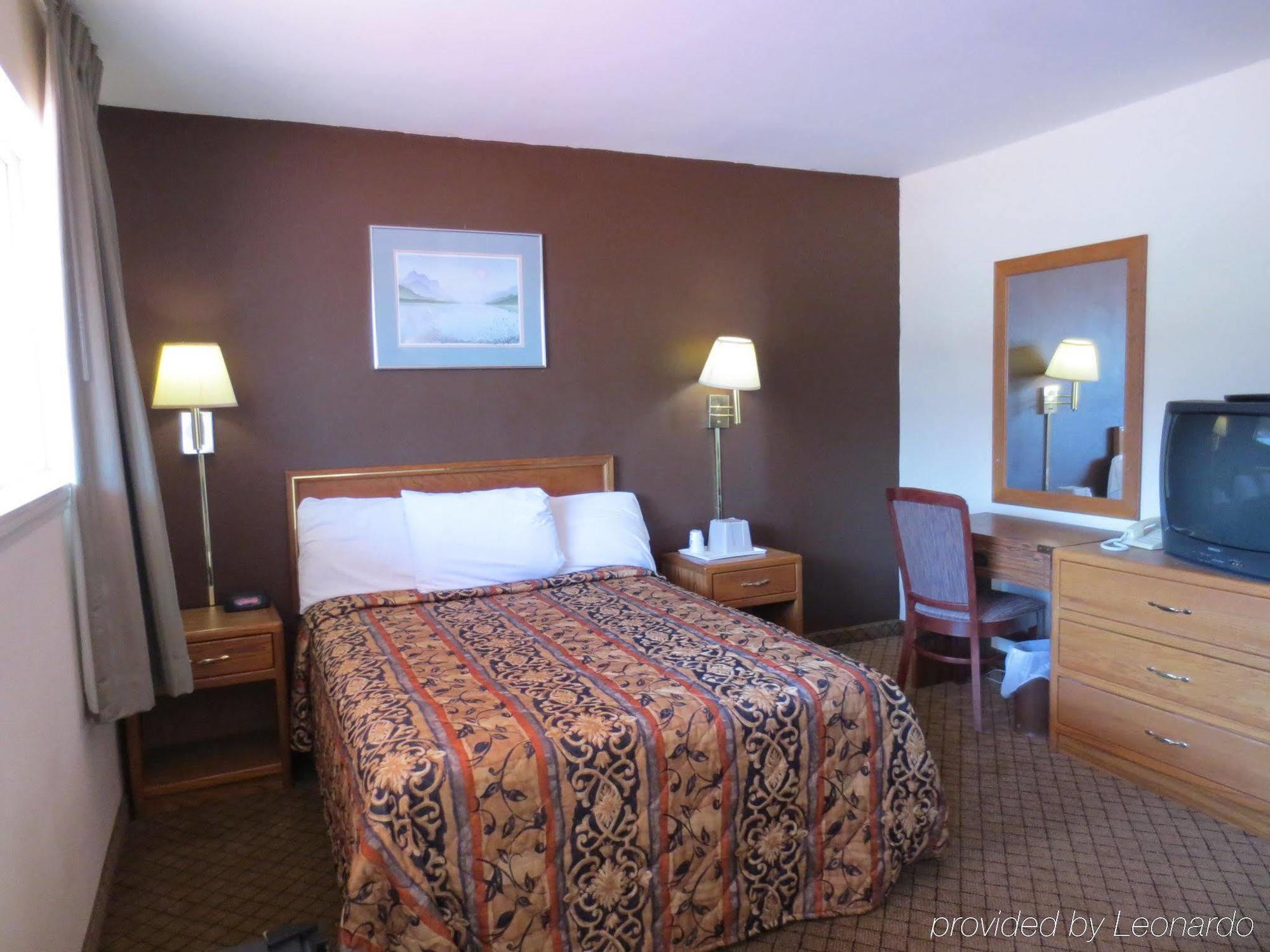 Country Hearth Inn-Hannibal Bagian luar foto